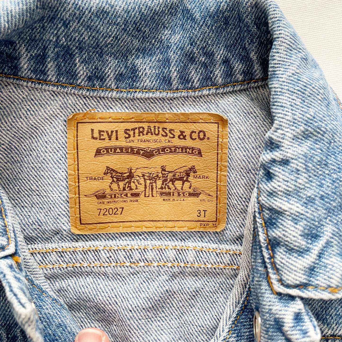 Levi’s Medium Wash Orange Tab Jacket • 3T - Yellow Clover Vintage Kids Clothes
