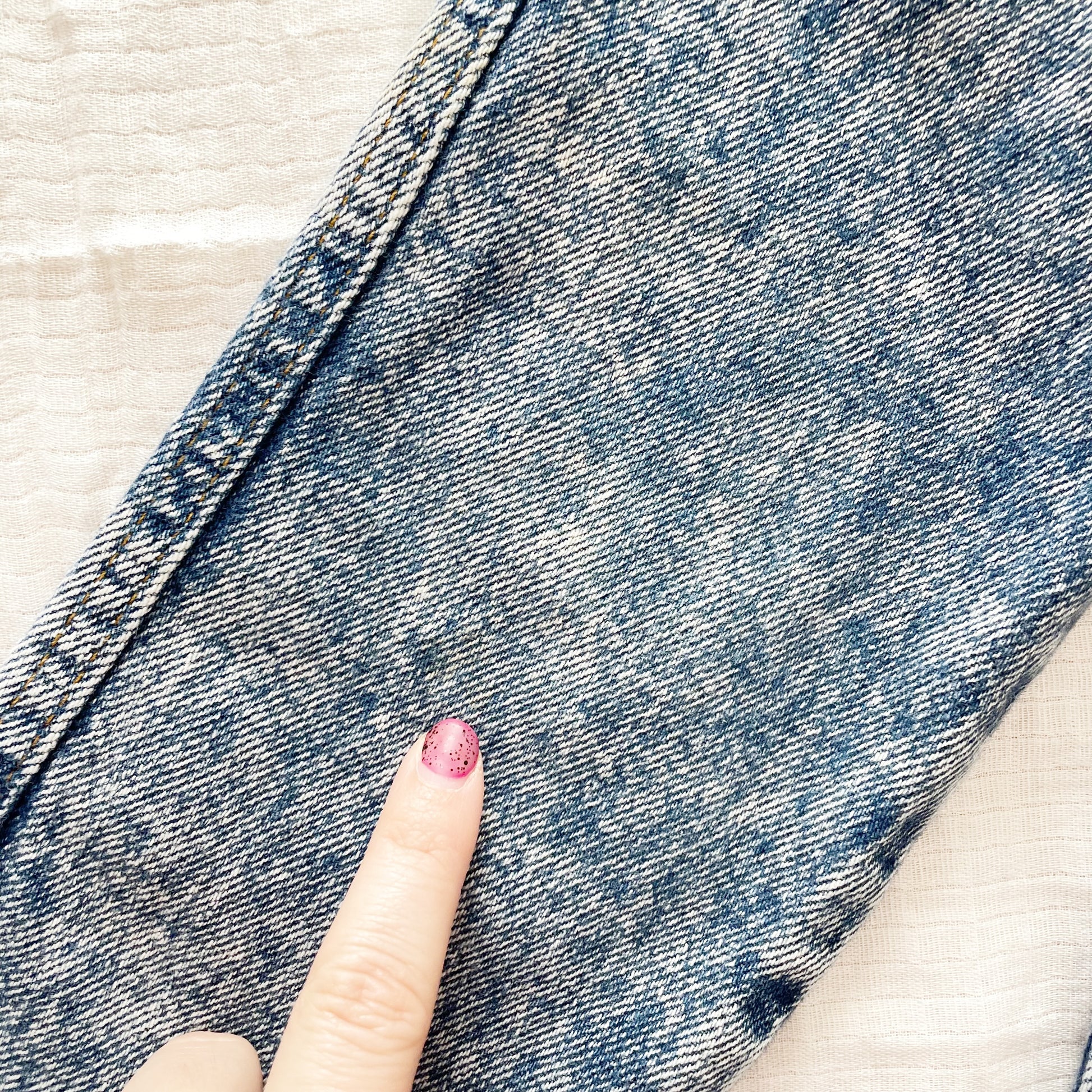 Levi’s Acid Wash Jeans • 4T - Yellow Clover Vintage Kids Clothes