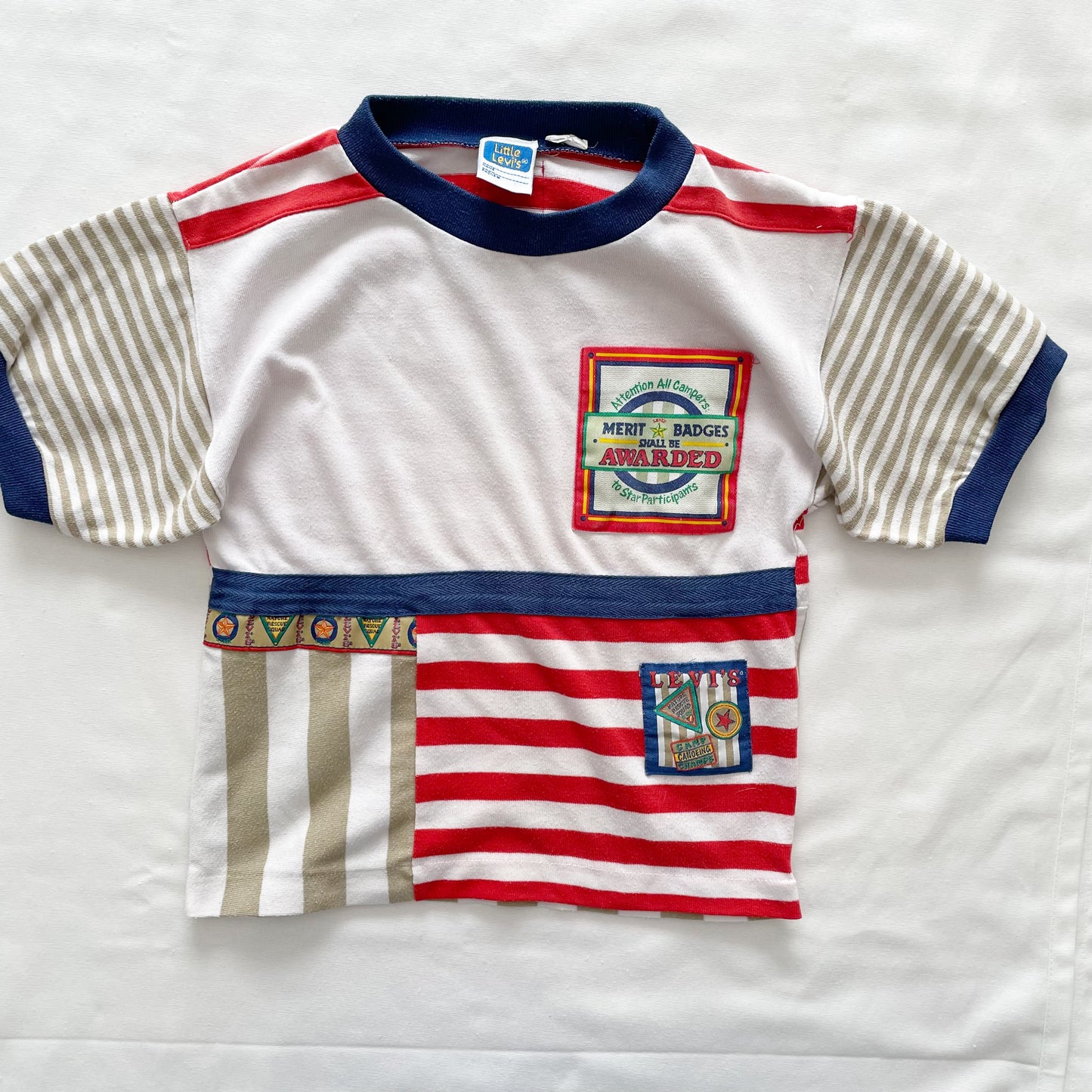 Levi’s Camper Patches Tee • 7y?