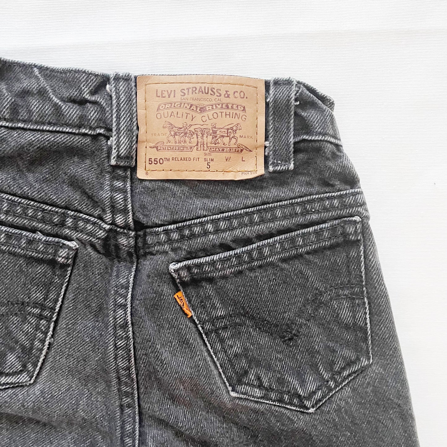 Levi’s 550 Relaxed Fit Orange Tab Black Jeans - Yellow Clover Vintage Kids Clothes