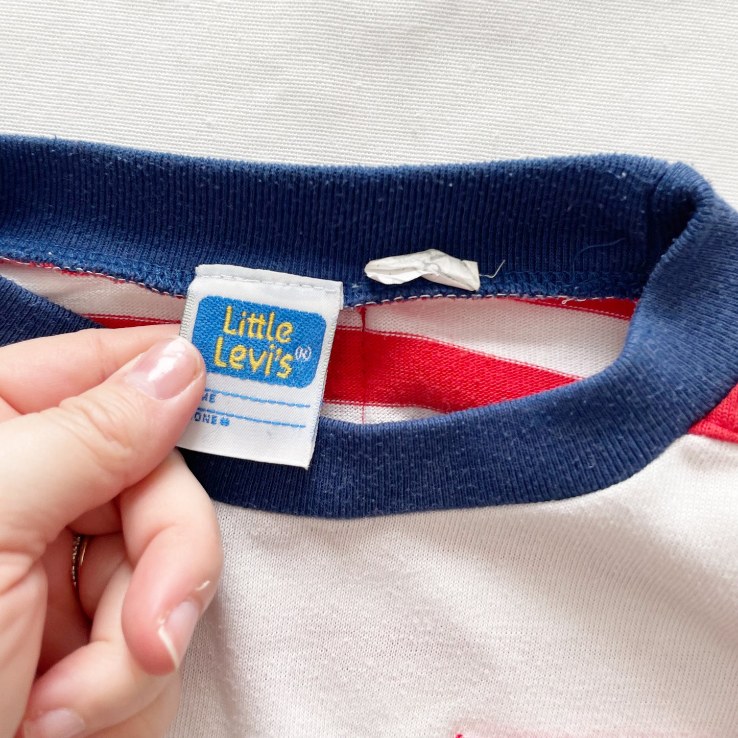 Levi’s Camper Patches Tee • 7y?