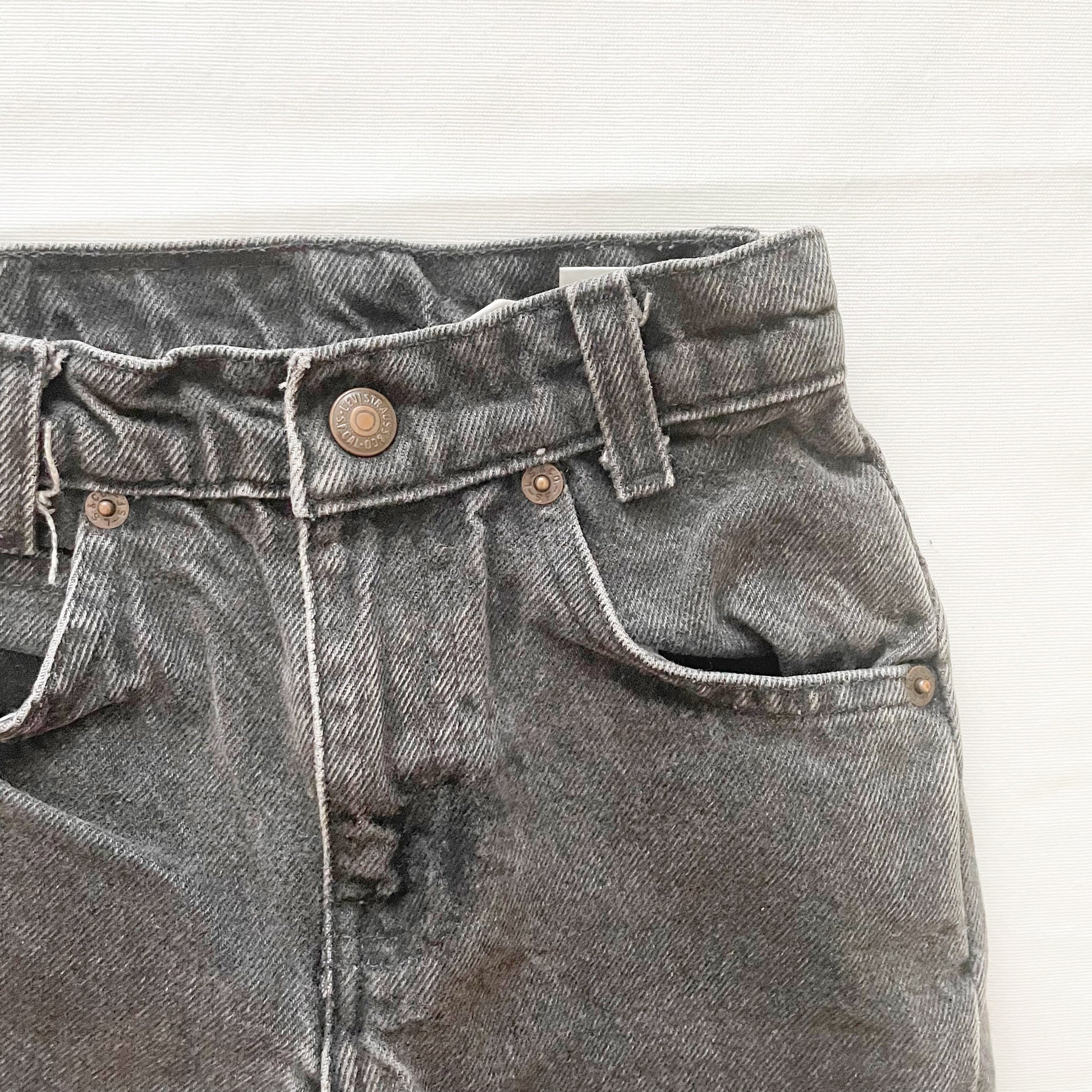 Levi’s 550 Relaxed Fit Orange Tab Black Jeans - Yellow Clover Vintage Kids Clothes