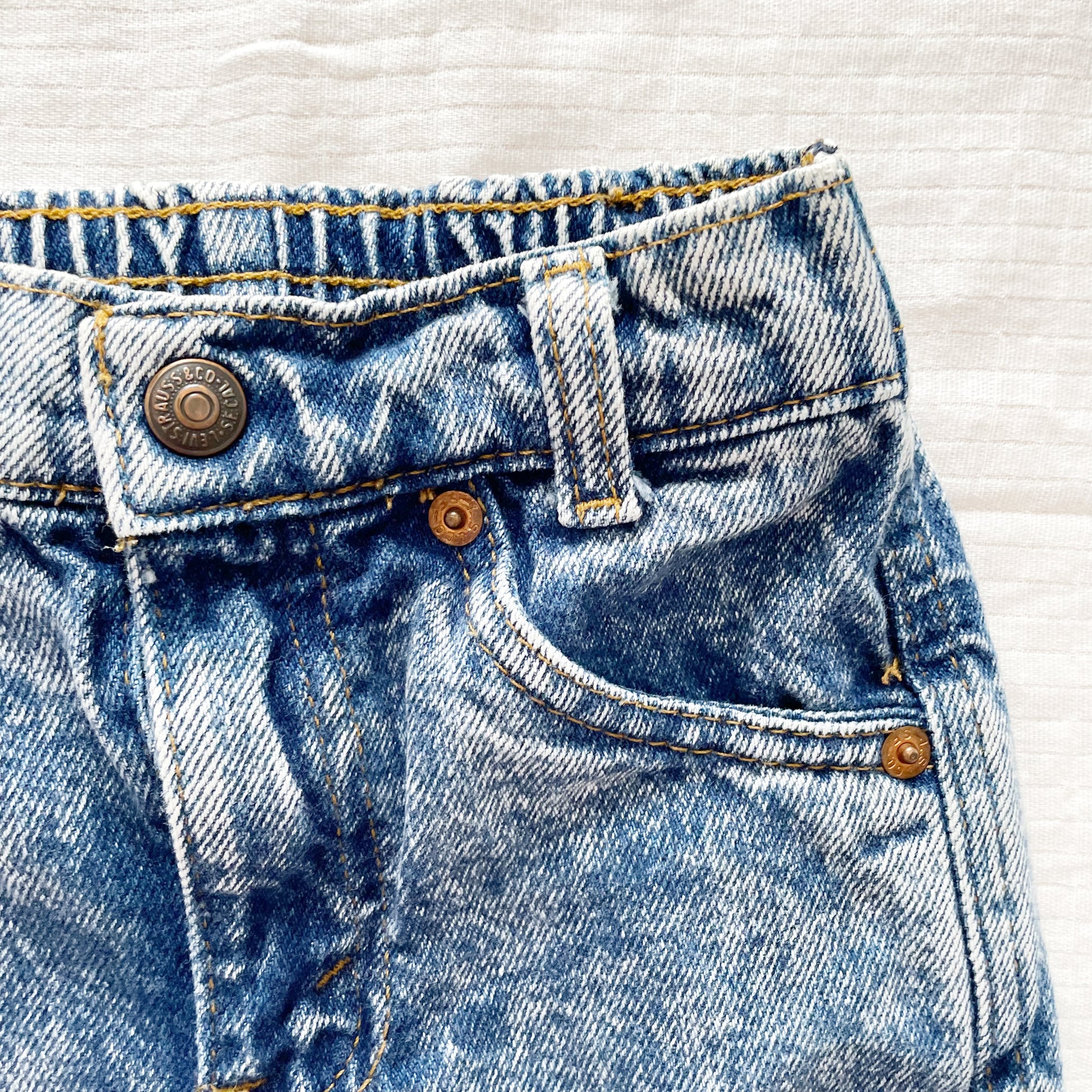 Levi’s Acid Wash Jeans • 4T - Yellow Clover Vintage Kids Clothes