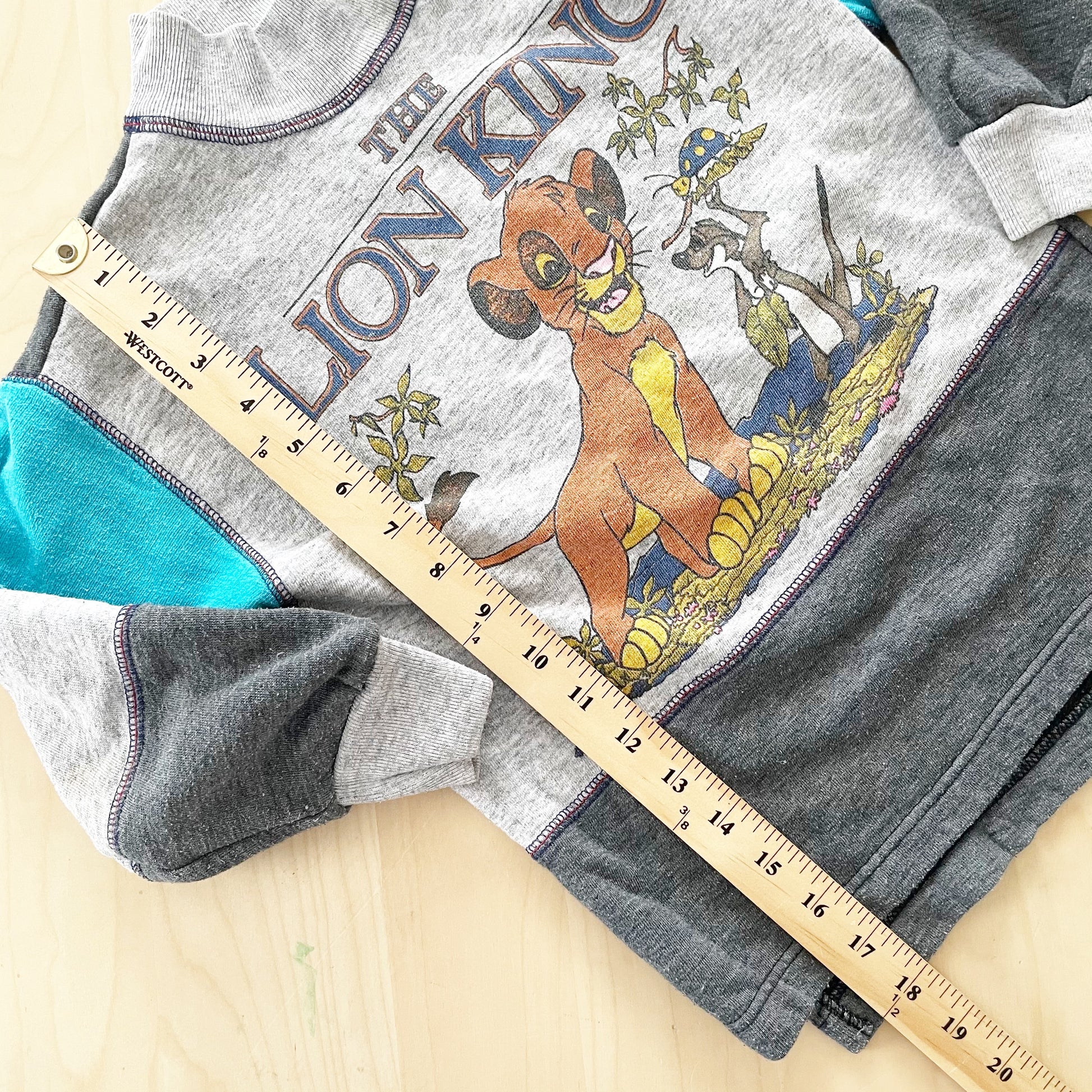 Vintage Lion King Sweatshirt - Yellow Clover Vintage Kids Clothes