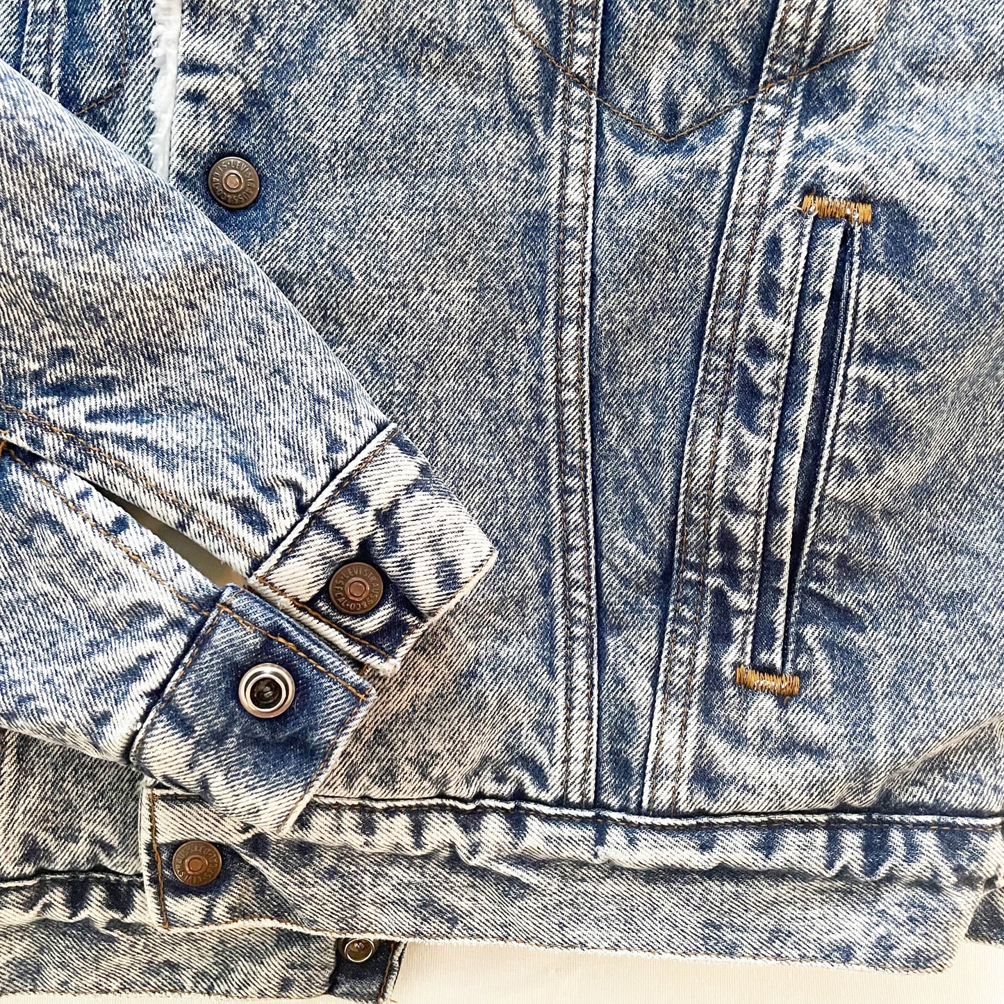 Adult Levi’s Sherpa Acid Wash Trucker Jacket - Yellow Clover Vintage Kids Clothes
