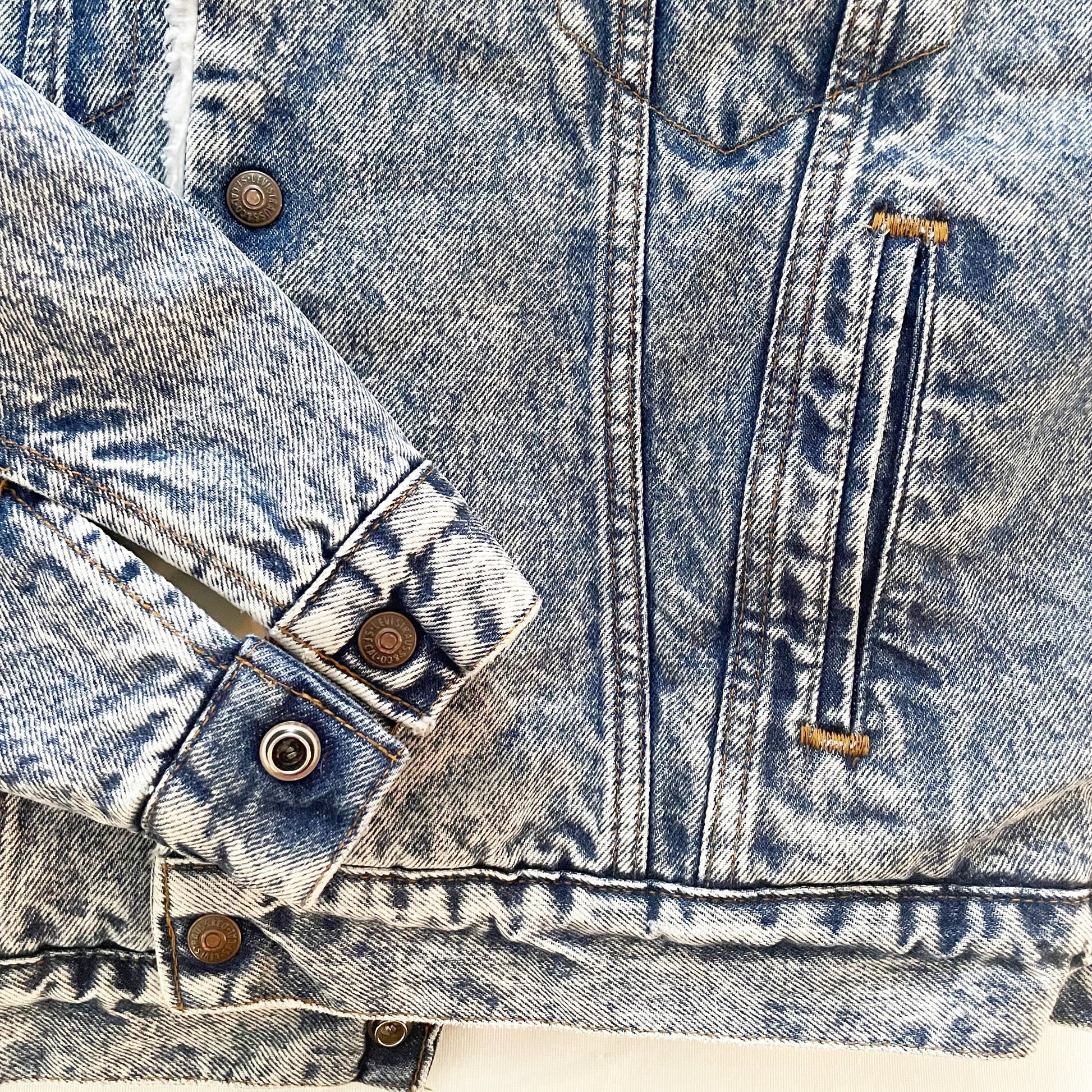 Adult Levi’s Sherpa Acid Wash Trucker Jacket - Yellow Clover Vintage Kids Clothes