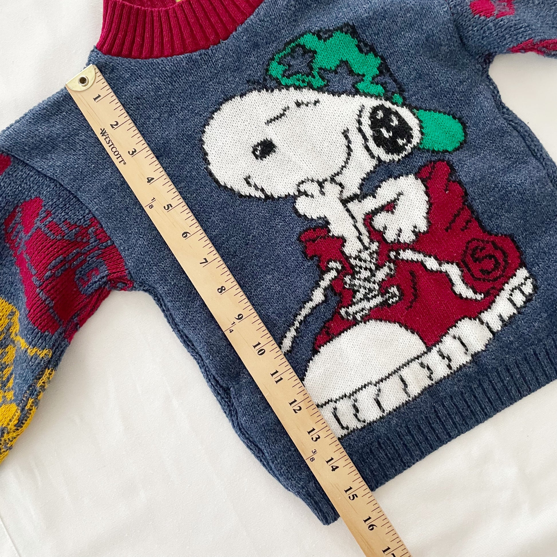 Hot Cashews Snoopy Sneaker Sweater • 5T (?) - Yellow Clover Vintage Kids Clothes