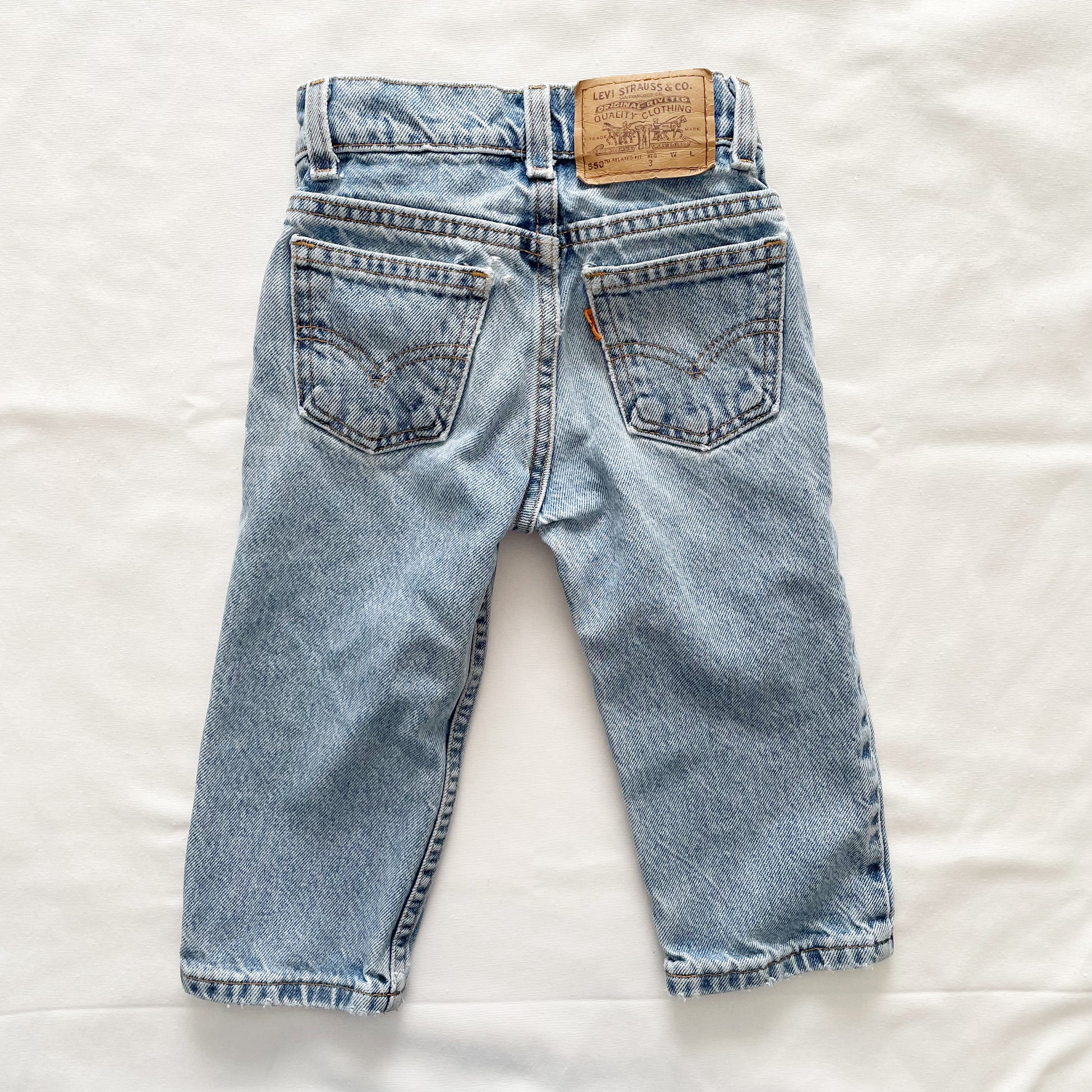 Levi’s 550 Relaxed Fit Lighter Wash Orange Tab Jeans • 3T - Yellow Clover Vintage Kids Clothes