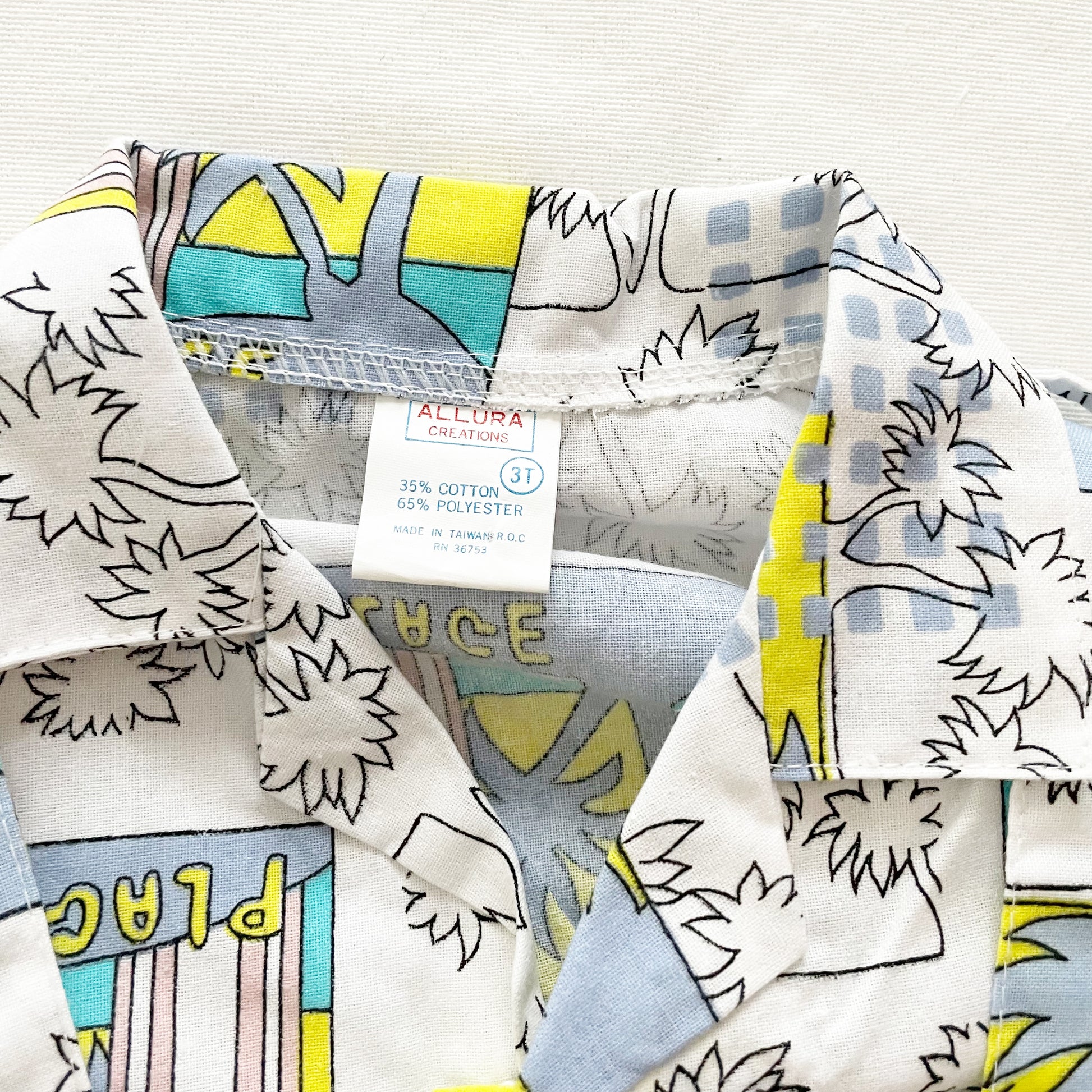 Beach Print Suspenders Shorts Set • 3T - Yellow Clover Vintage Kids Clothes