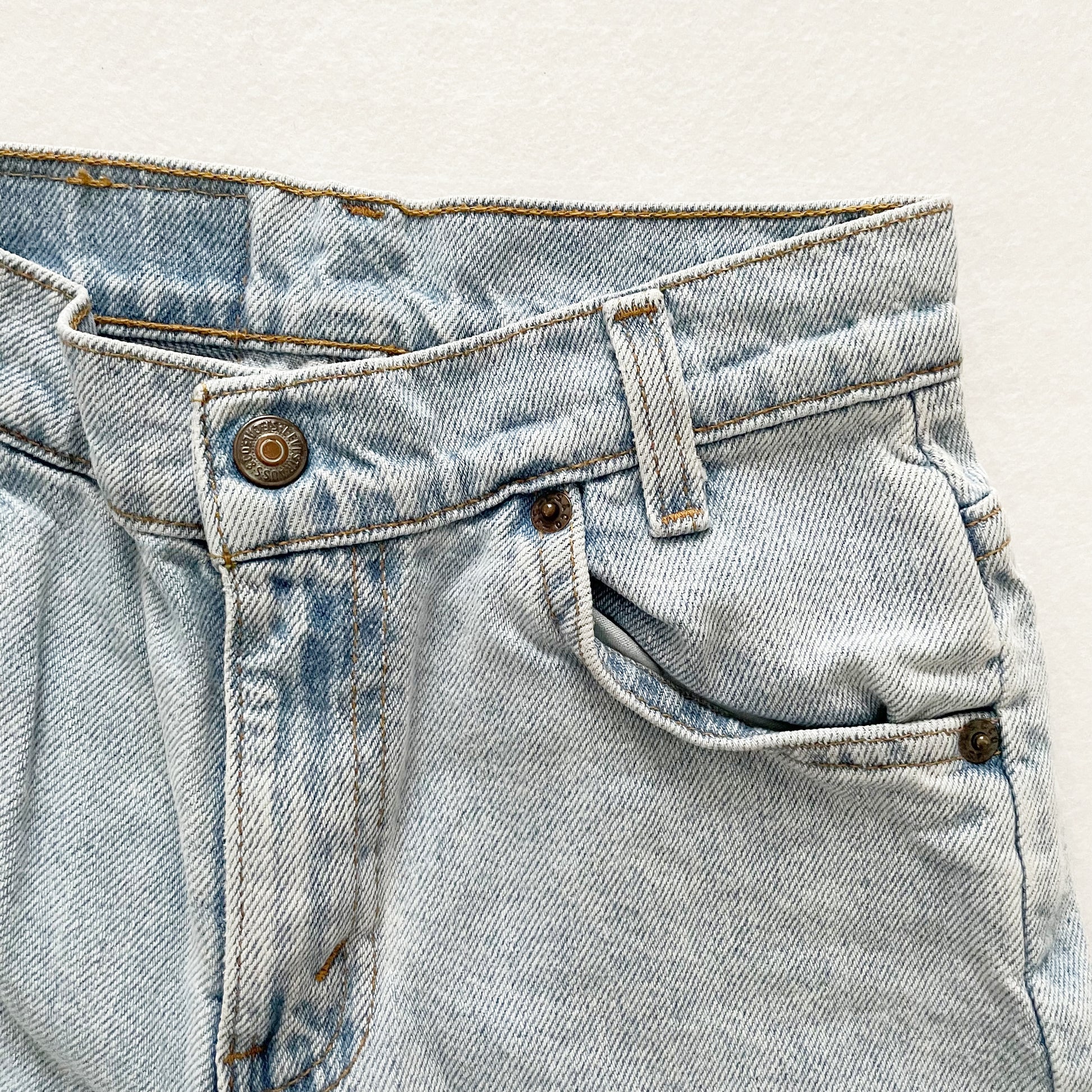 Levi’s Light Wash White Tab Shorts - Yellow Clover Vintage Kids Clothes