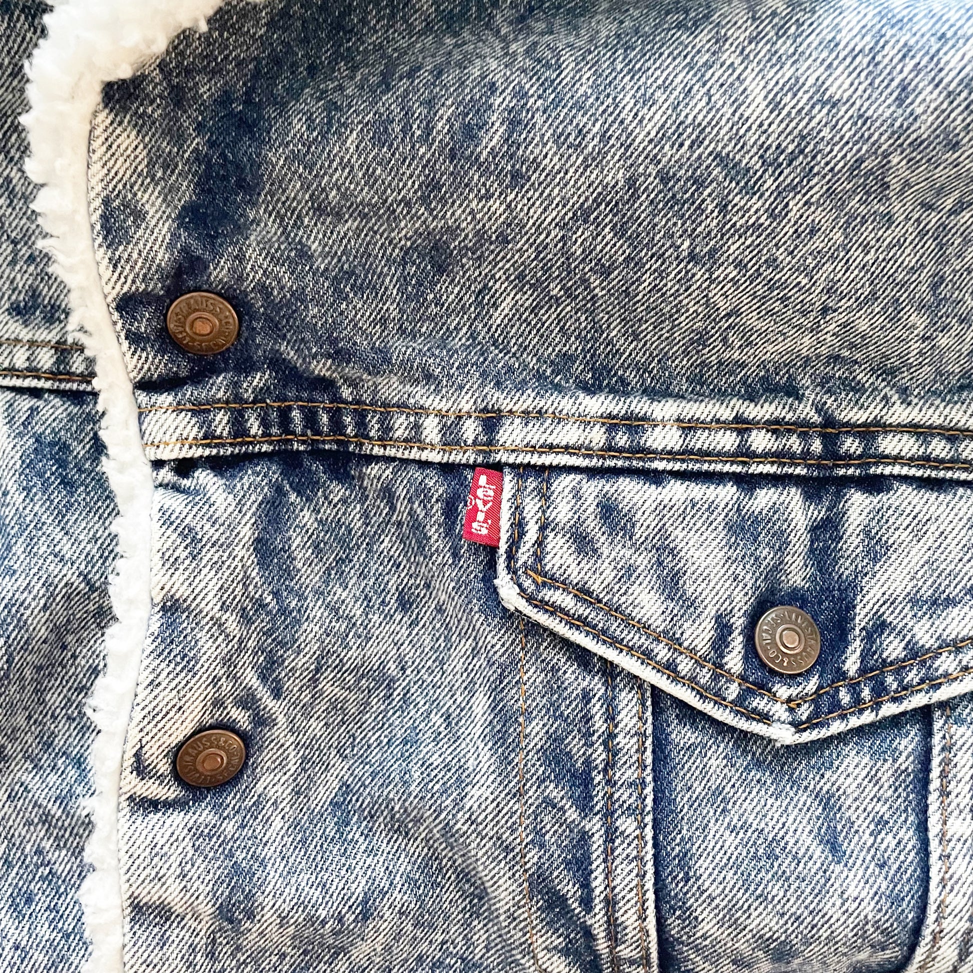 Adult Levi’s Sherpa Acid Wash Trucker Jacket - Yellow Clover Vintage Kids Clothes