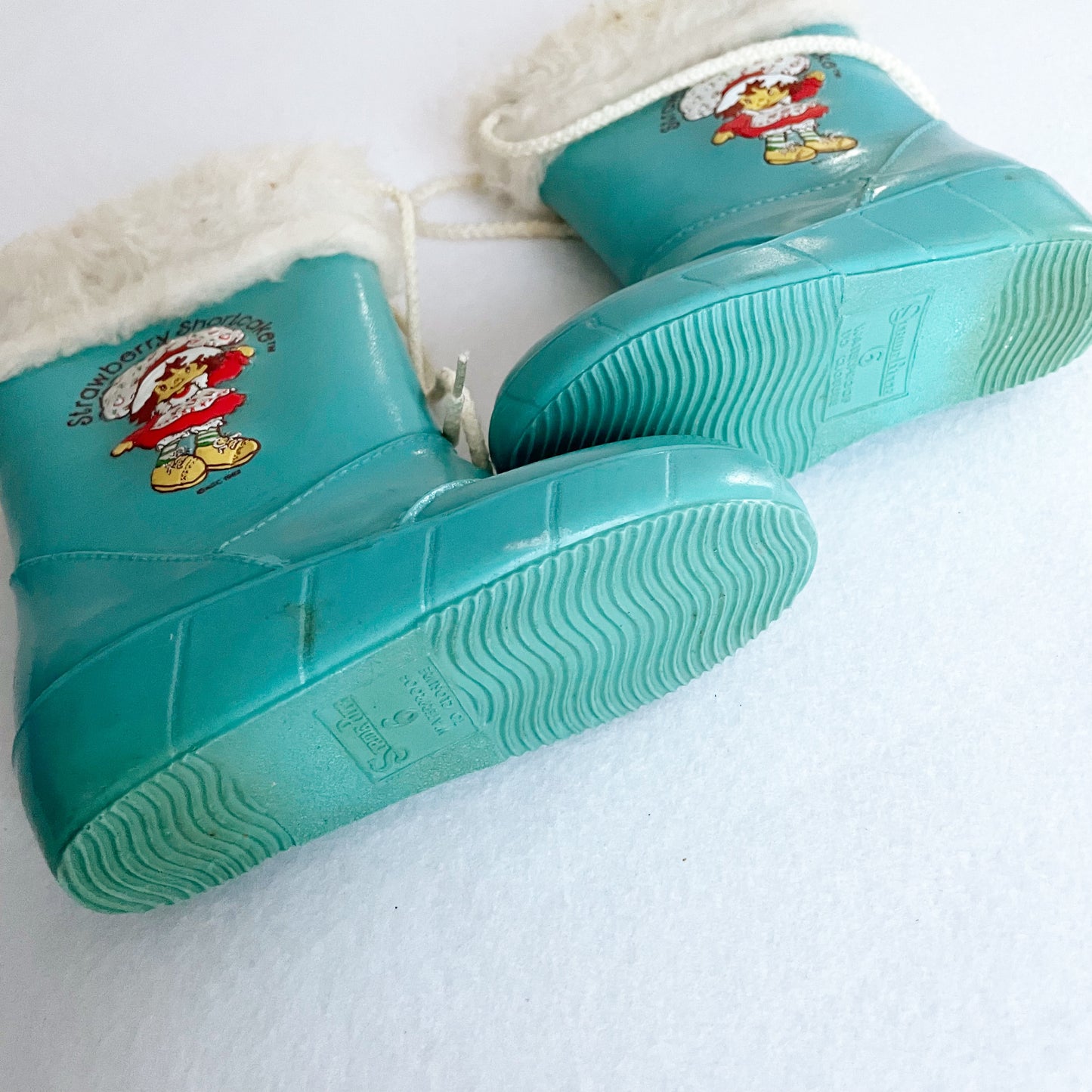 Strawberry Shortcake Fuzzy Lined Boots