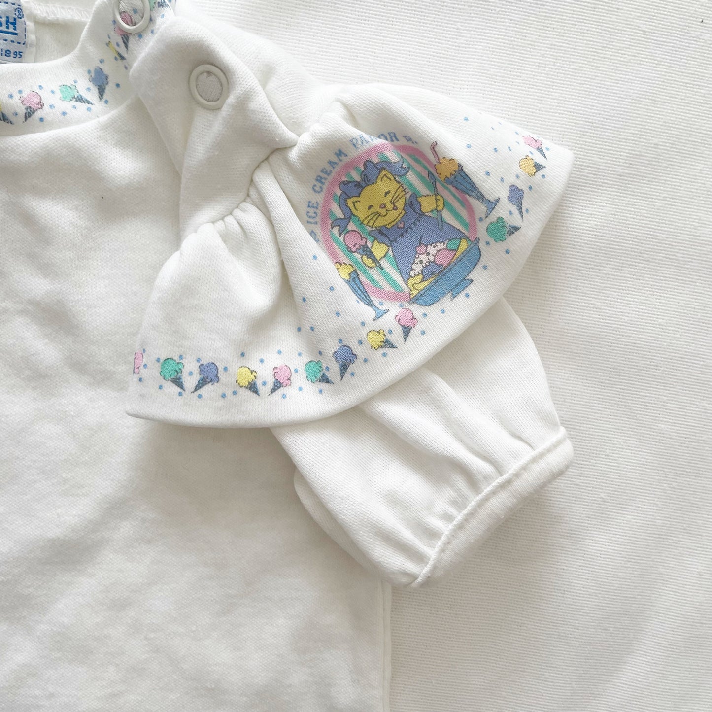 OshKosh Ice Cream Kitty Layer Top