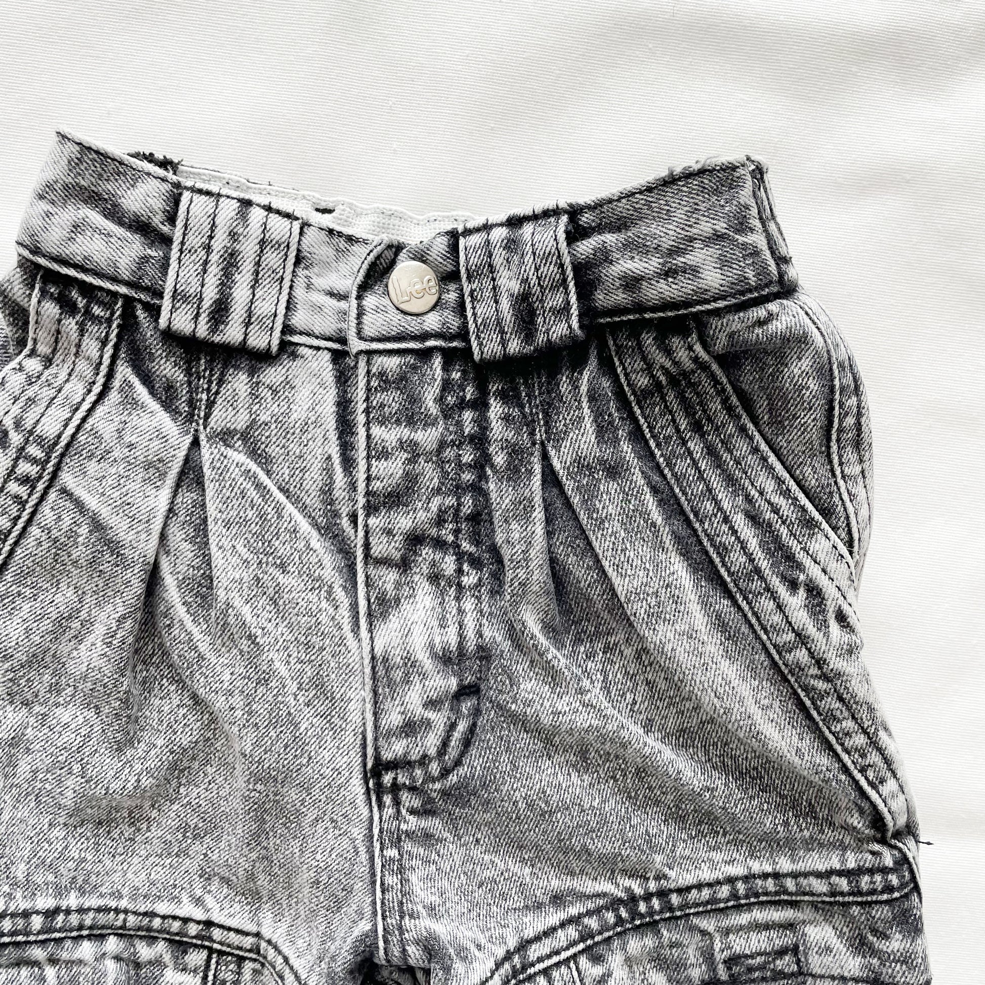 Lee Acid Wash Pleat Waist Patch Jeans • 2T - Yellow Clover Vintage Kids Clothes