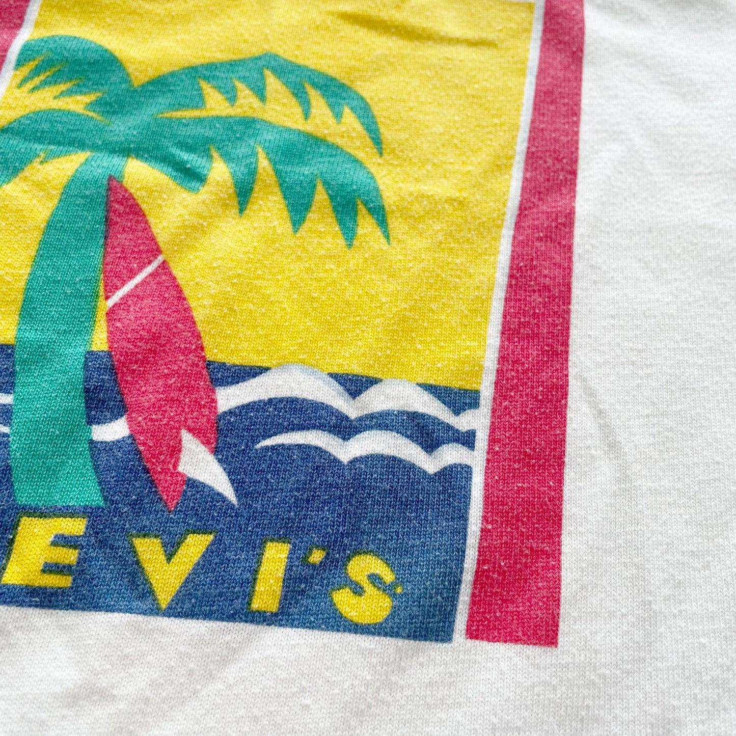 Levi’s Palm Tree Tee • 3T - Yellow Clover Vintage Kids Clothes