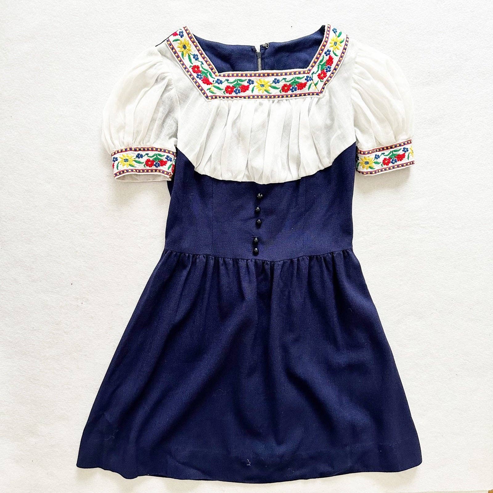 Vintage Jodeen Originals 70s Folk Style Girls Dress - Yellow Clover Vintage Kids Clothes